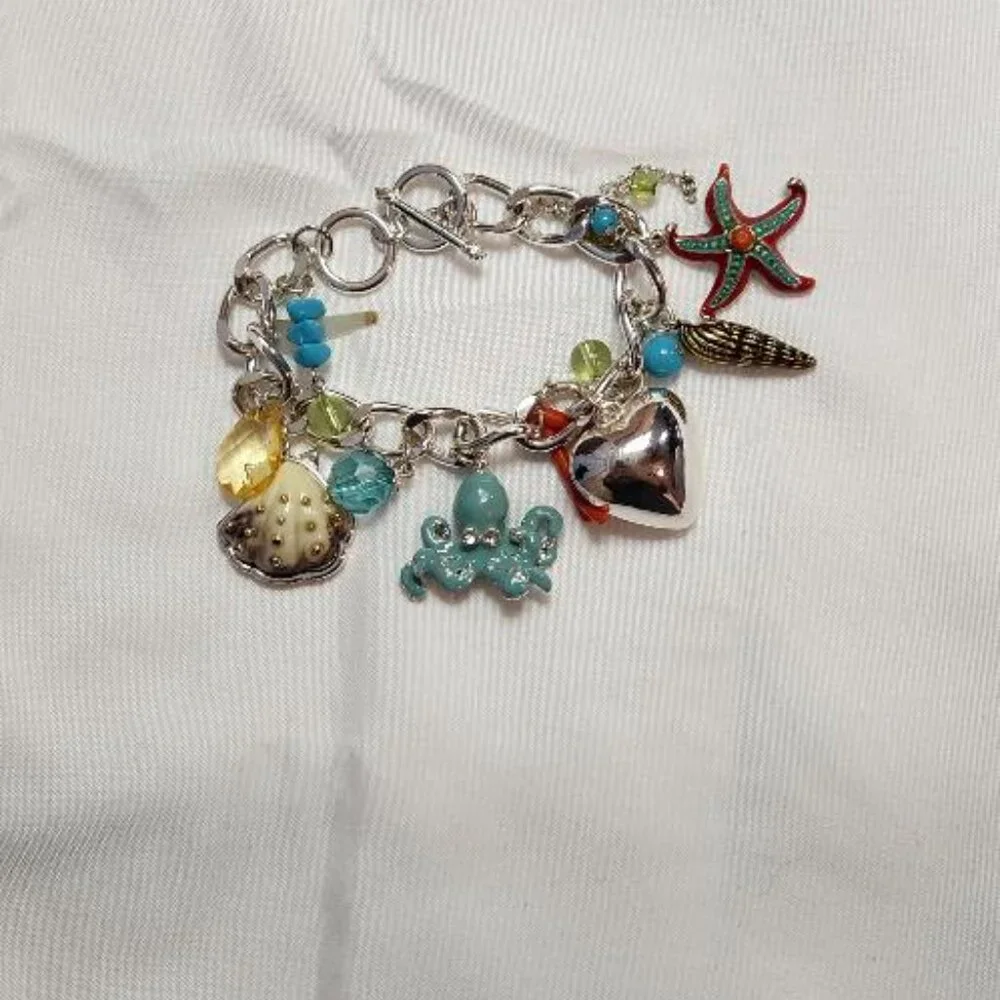 Under the Sea costume bracelet - Picture 2 of 5